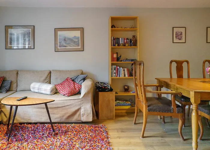 Bright Spacious 2 Bedroom In Stockbridge Apartment Edinburgh