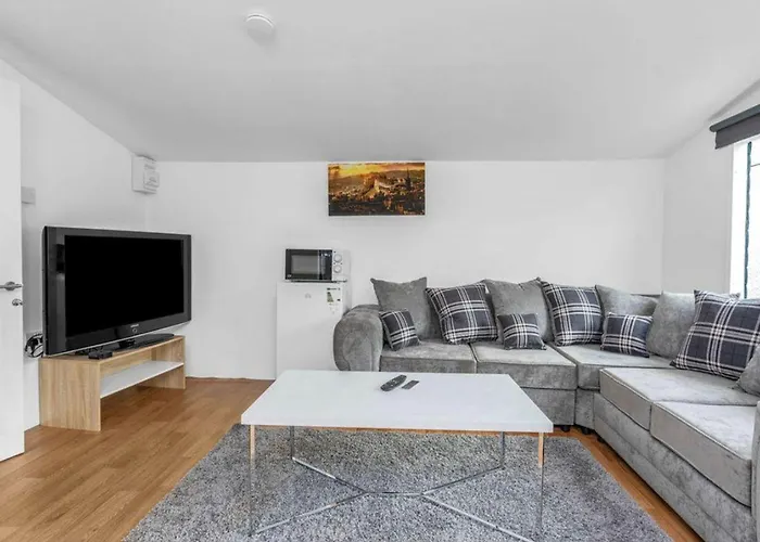 Private Edinburgh