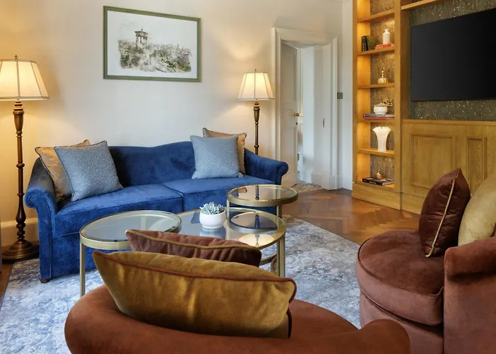 酒店 The Caledonian Edinburgh, Curio Collection By Hilton 5*