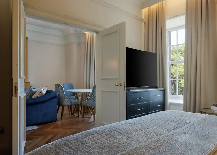 The Caledonian Edinburgh, Curio Collection By Hilton 酒店