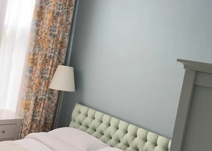 Georgian House Гостевой дом 4*