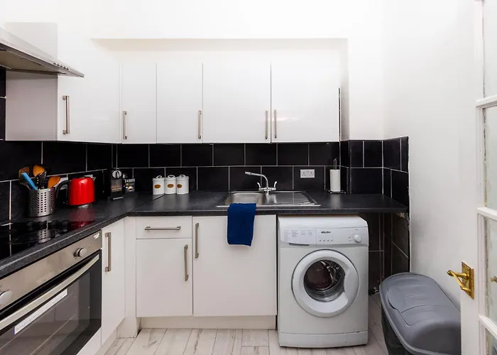 Central Edinburgh Apartment By The Castle Lejlighed *