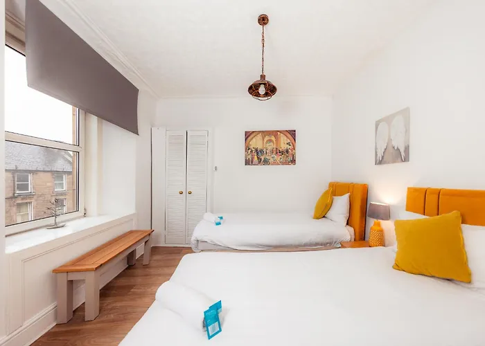 Central Edinburgh Apartment By The Castle Edinburgh