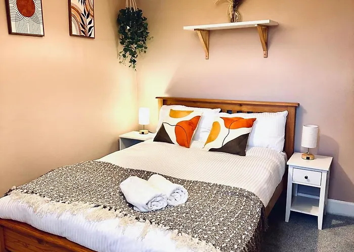 Duplex - Centre 4-bed Retreat