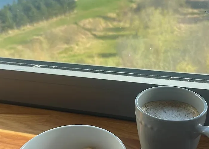 Ocean View Flat With Cozy Vibes