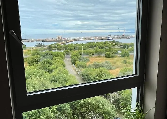 Ocean View Flat With Cozy Vibes *