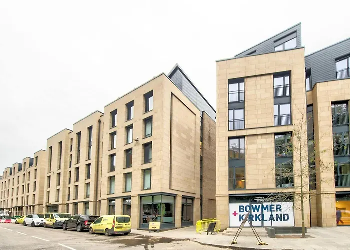 Lovely 1-bedroom Unit Near Castle Apartment *