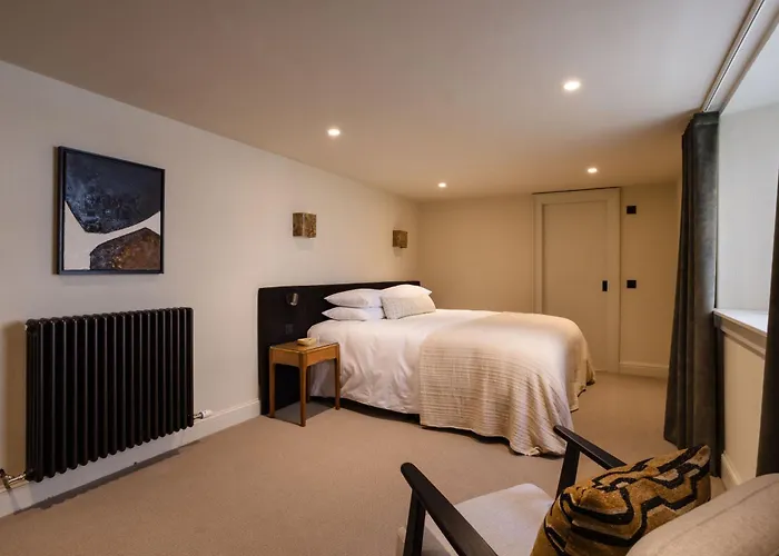 3 John's Place Townhouse Edinburgh