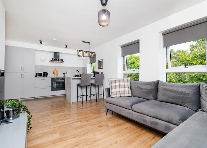 2bedroom Apartment-free Parking * Edinburgh