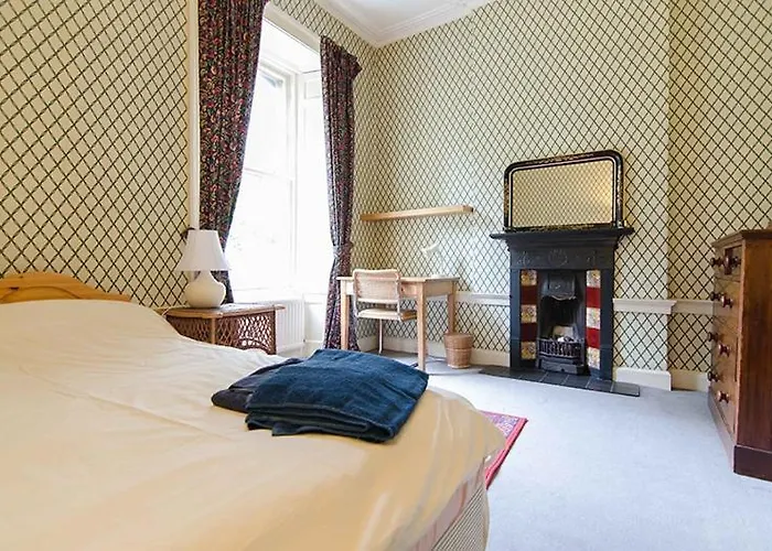 Daire Spacious Flat Near Centre Edinburgh