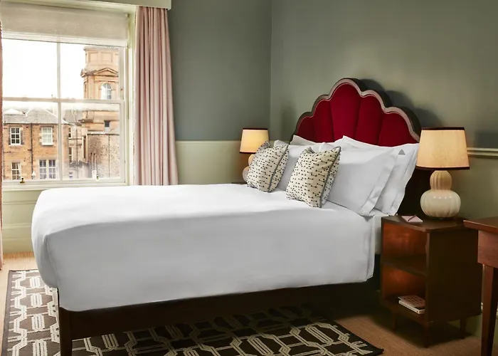 Отель The Hoxton, 4*