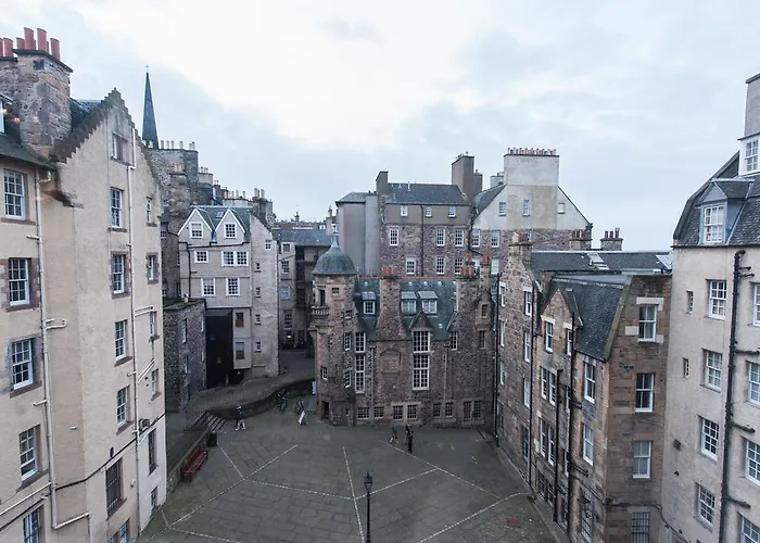 Writers View, Royal Mile *