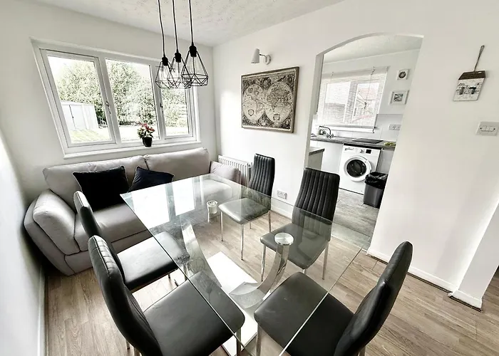 Kings Luxury - Free Parking And Fast Broadband * Edinburg