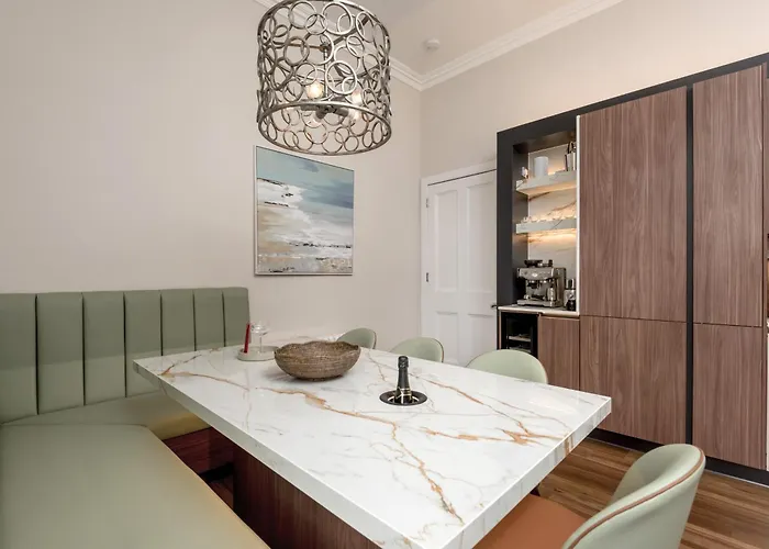 The Address - Castle View * Edinburgh