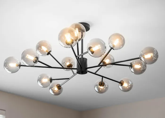 2br Park Royal With Balcony And Parking Διαμέρισμα *