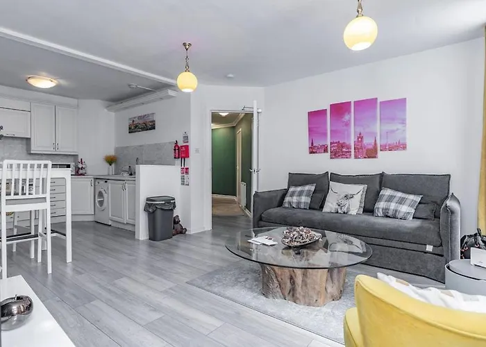 아파트 Guestready - 1br Near The Royal Mile