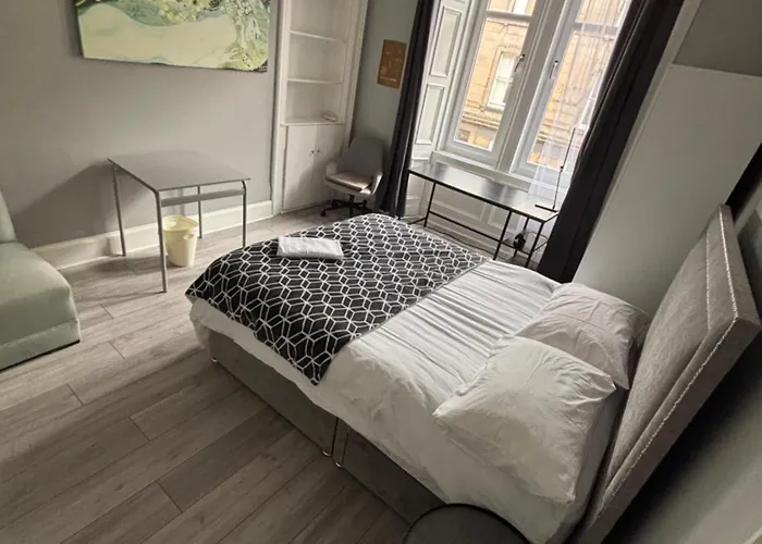 Grange Lone Entire With Two Double Beds Apartament