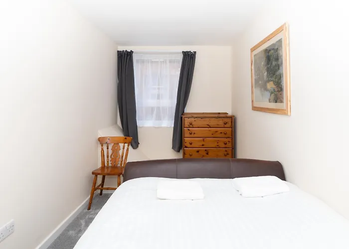 Apartment Brilliantly Located 2bd Flat Heart Of Edinburgh! *