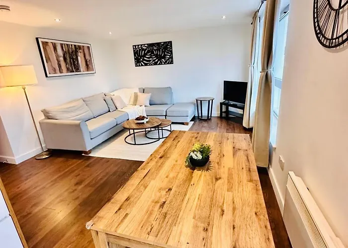 Scotapartments Ii דירה *