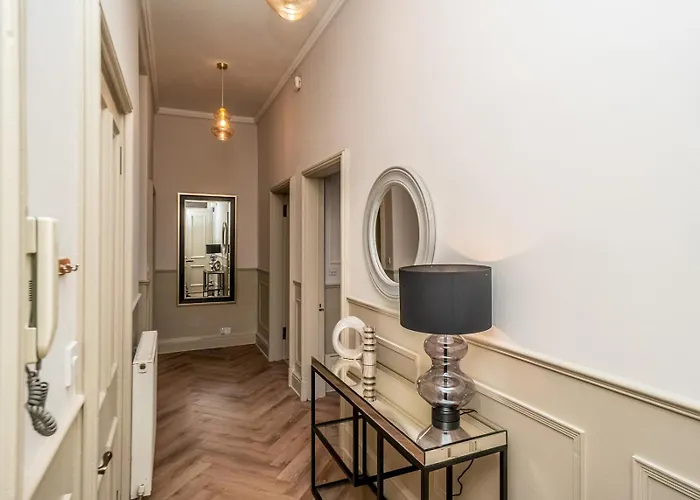 Appartamento Pass The Keys Beautiful Modern Historical Flat Close To Castle *