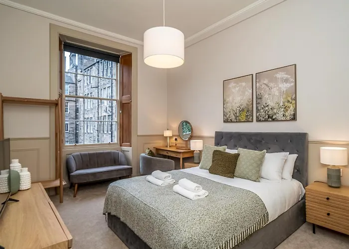 Pass The Keys Beautiful Modern Historical Flat Close To Castle * Edimburgo