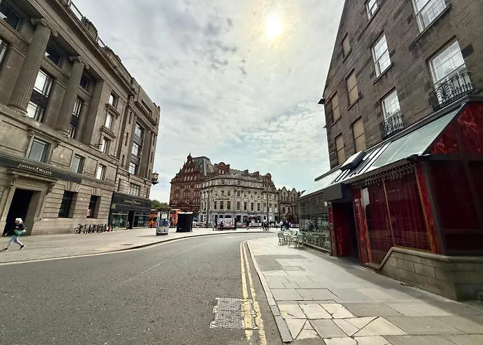 Prime Luxury 3 Bed Appartamento