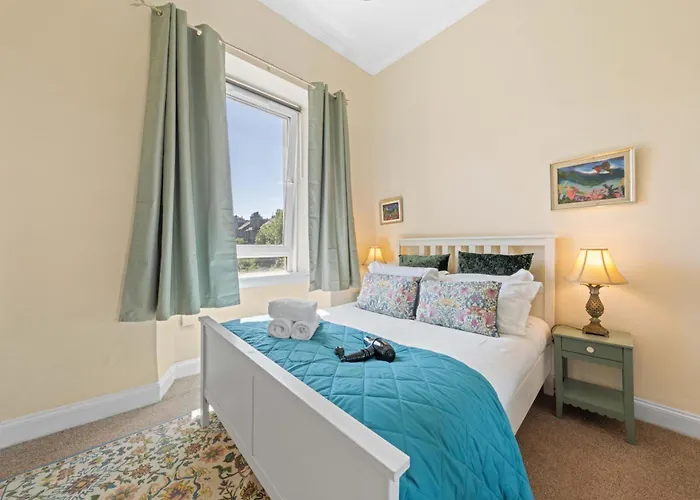 아파트 Cosy 1 Bedroom Next To Fountain Park -