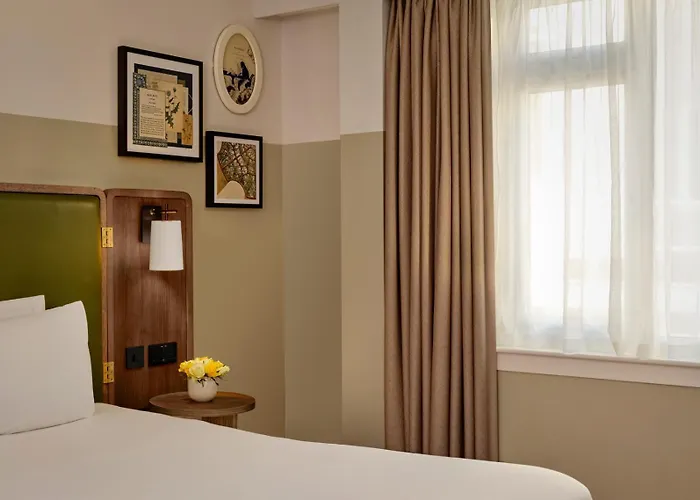 Mount Royal By The Unlimited Collection