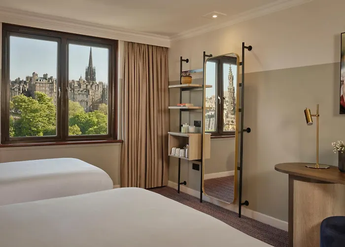 Mount Royal By The Unlimited Collection 4*