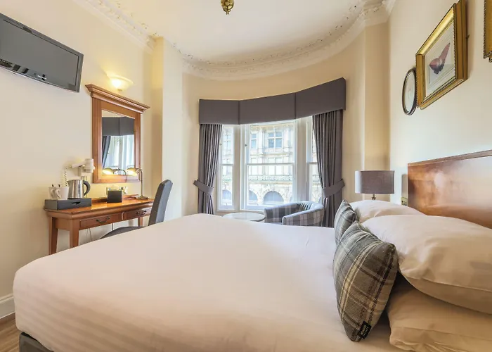 Old Waverley 3* Edinburgh