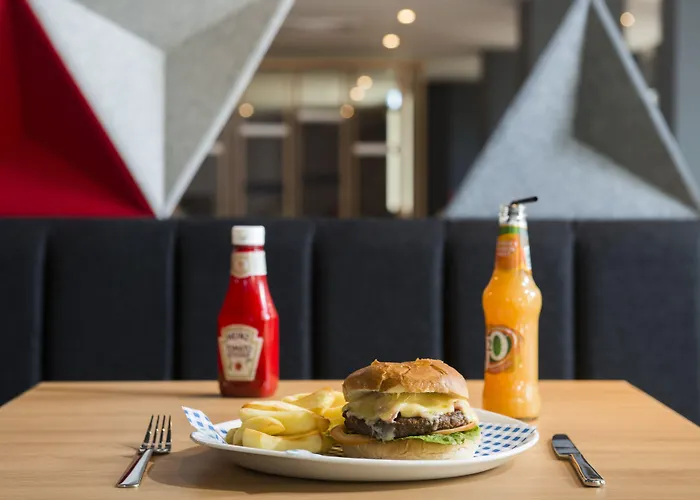 Express - Leith Waterfront By Ihg Edimburgo