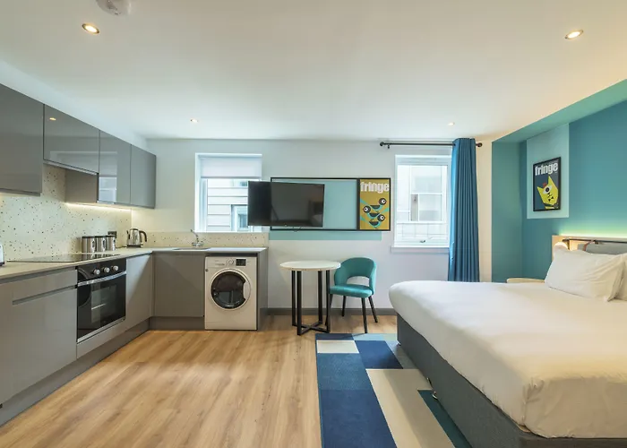 Lägenhetshotell Holyrood Edinburg