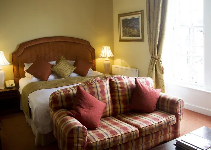 Ξενοδοχείο Royal Scots Club 3*