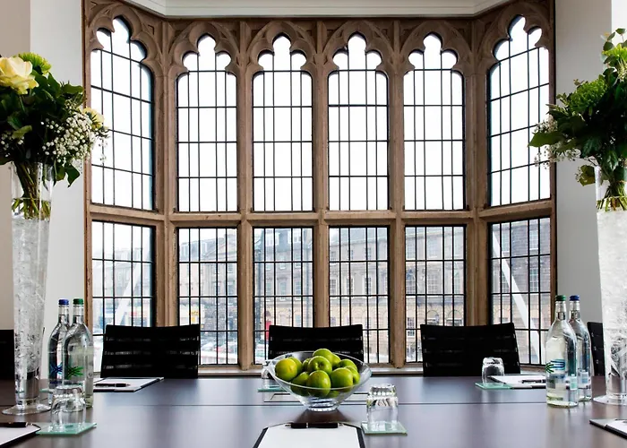 Hotel The Glasshouse, Autograph Collection 5*
