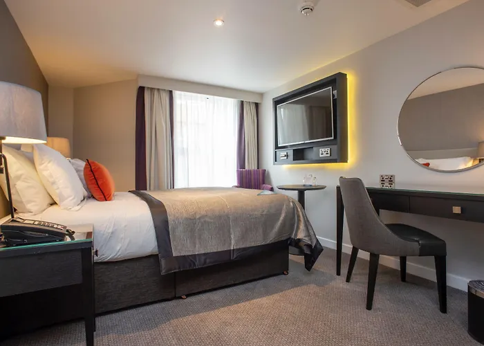Hill Place Hotel 4*