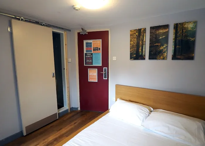 St Christopher's - Original Hostel