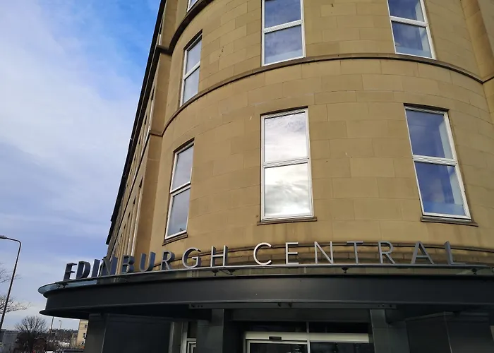 Edinburgh Central Accommodation Эдинбург