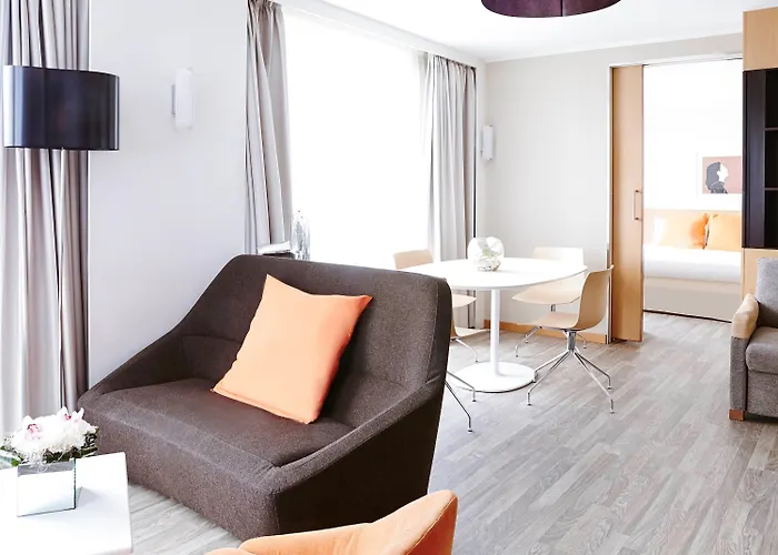 Hotel Novotel Park 4*