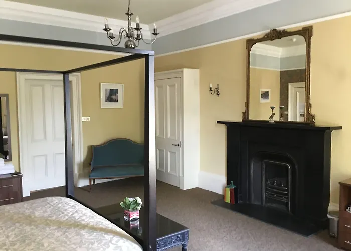 Ξενοδοχείο The Salisbury 4*