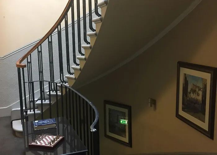 The Salisbury Εδιμβούργο