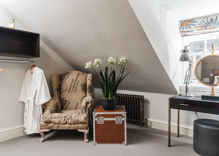 The Rutland & 4*