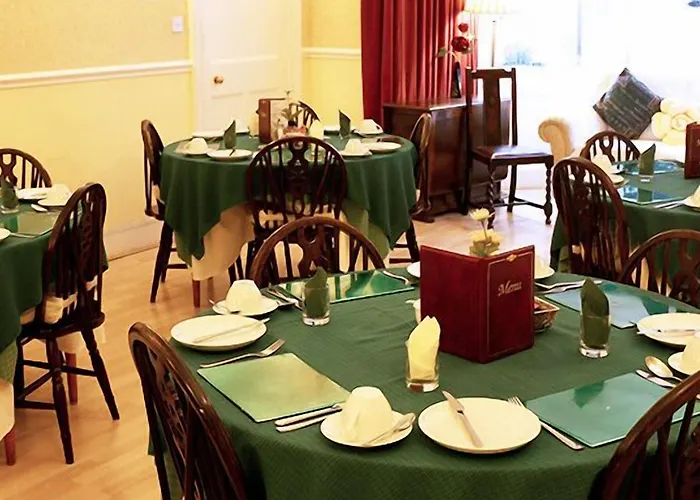 Grosvenor Gardens 4*