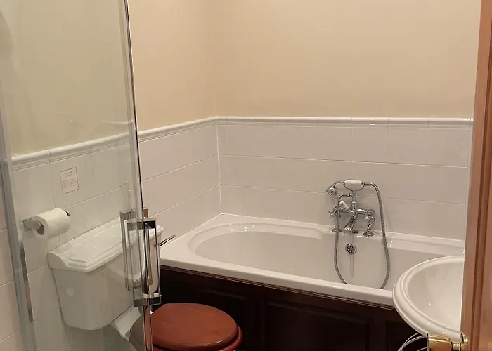 Grosvenor Gardens אדינבורו