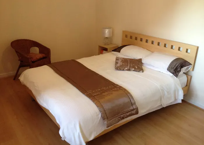 מלון Grosvenor Gardens