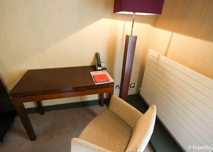 Hotel Rabble