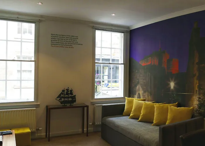 Stewart By Heeton Concept - 4* Edinburgh