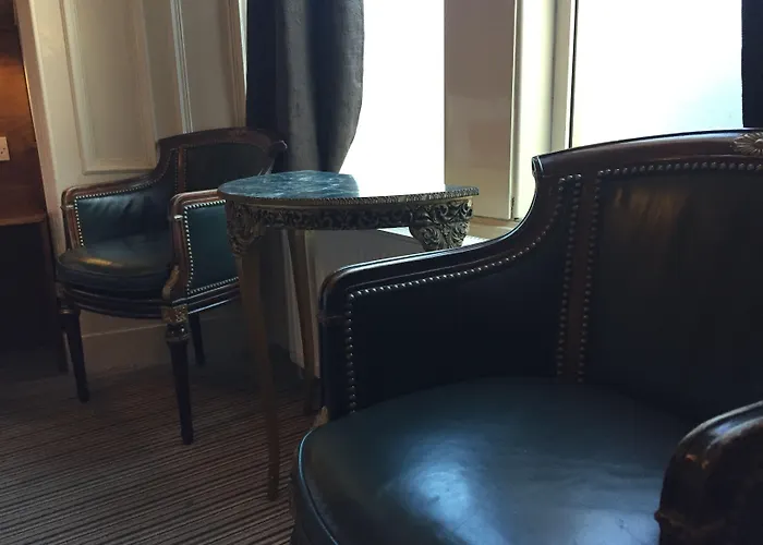 Konukevi Leith House 3*