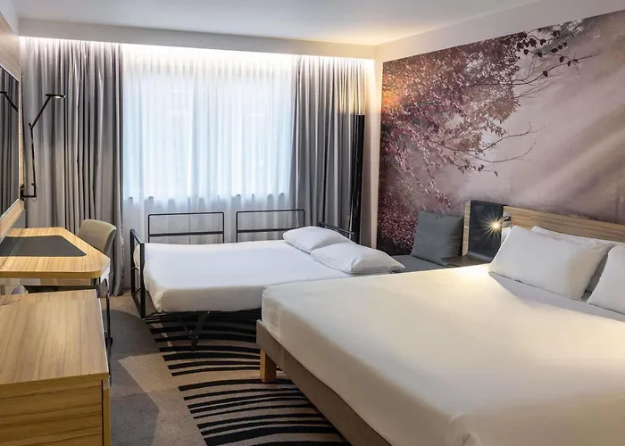 Novotel Centre Szálloda 4*