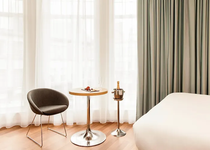 Ibis Centre South Bridge - Royal Mile Hotell 3*