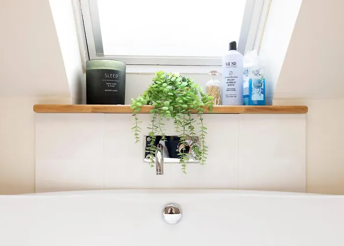 דירה Joivy Lovely Flats Near The Centre אדינבורו